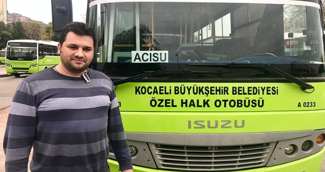 Otobüs şoförü engelli çocuk için güzergahını değiştirdi