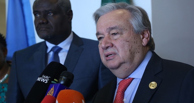 Guterres mültecilere kapılarını kapatanlara Afrika'yı hatırlattı 