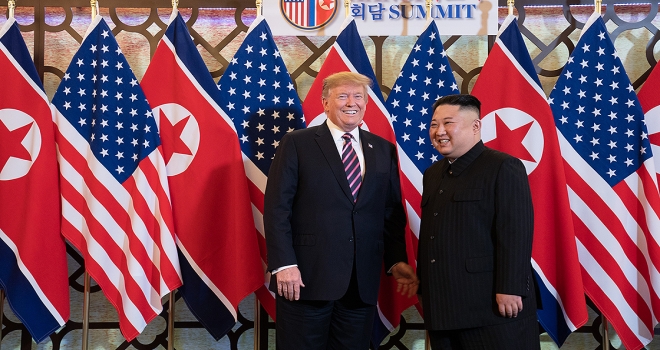 Trump Kim zirvesinin 2. günü başladı